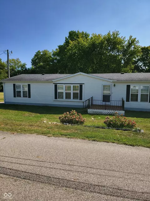 801 S Columbia St, Veedersburg, IN 47987