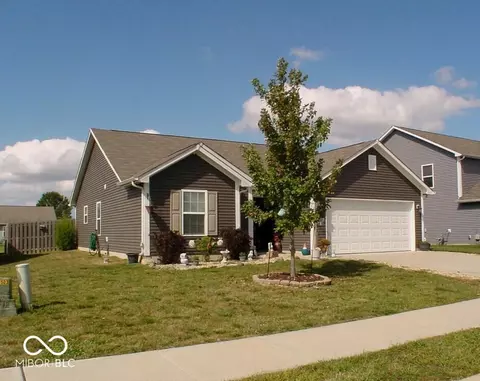 282 Rambling Rd, Greenfield, IN 46140