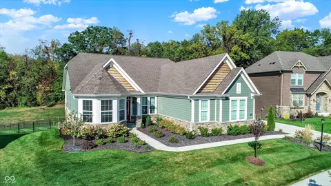 5424 Pembridge Ln, Zionsville, IN 46077