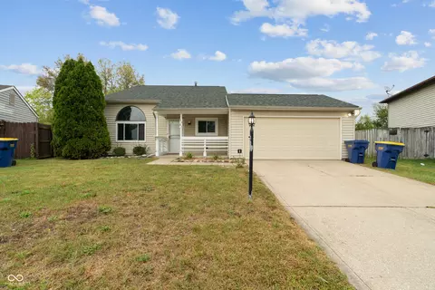 5367 Traditions Rd, Indianapolis, IN 46235