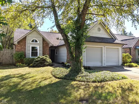 7871 Bosinney Cir, Indianapolis, IN 46256