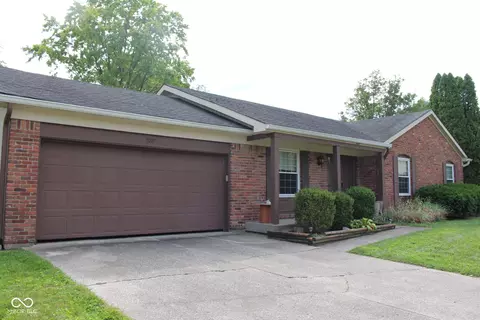 7607 Dartmouth Rd, Indianapolis, IN 46260