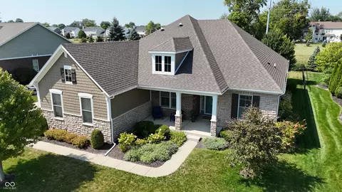 6146 Roxburgh Pl, Noblesville, IN 46062