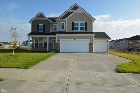 7431 Leatherwood Dr, Indianapolis, IN 46259