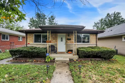 239 N 8th Ave, Beech Grove, IN 46107