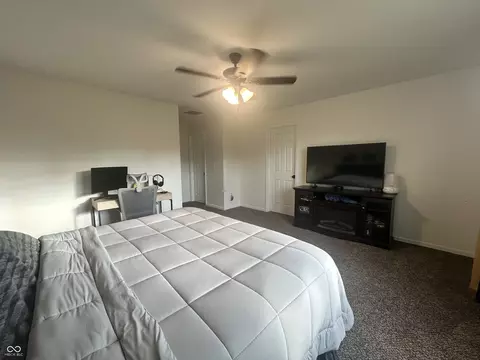 Bedroom - 407 E Maple St, Bainbridge, IN 46105 photo 13 of 14
