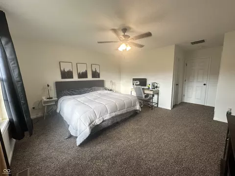 Bedroom - 407 E Maple St, Bainbridge, IN 46105 photo 12 of 14