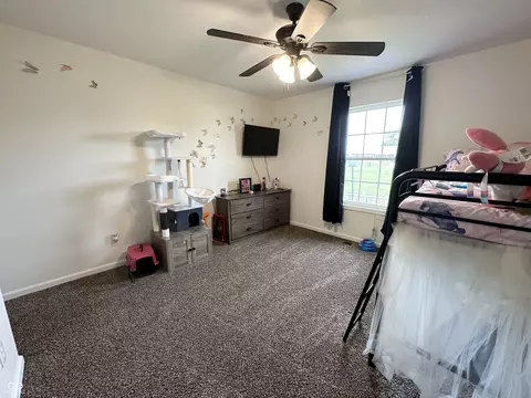 Bedroom - 407 E Maple St, Bainbridge, IN 46105 photo 3 of 14