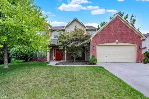 313 Wales Ct, Greenwood, IN 46142