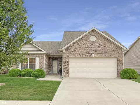 10678 Crane Dr, Indianapolis, IN 46231