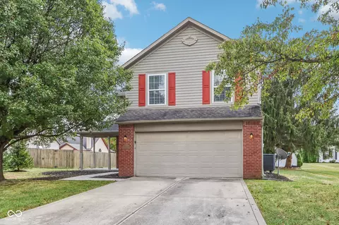 1341 Palm Ct, Greenfield, IN 46140