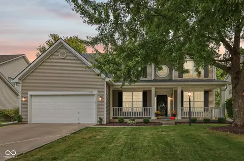13942 Royalwood Dr, Fishers, IN 46037