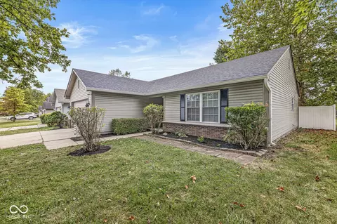 5980 Sycamore Forge Dr, Indianapolis, IN 46254