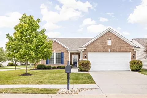 12916 Oxbridge Pl, Fishers, IN 46037