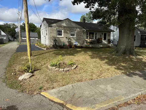 120 Howard St, Greenfield, IN 46140