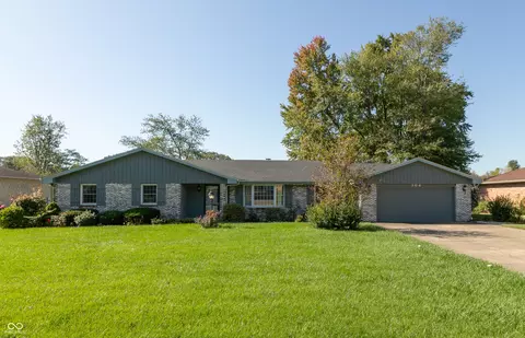 364 Mutton Creek Dr, Seymour, IN 47274