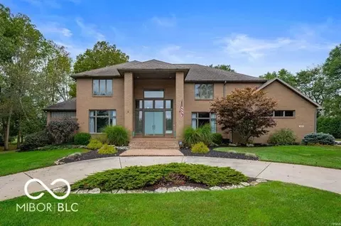 601 S Inverness Ln, Yorktown, IN 47396