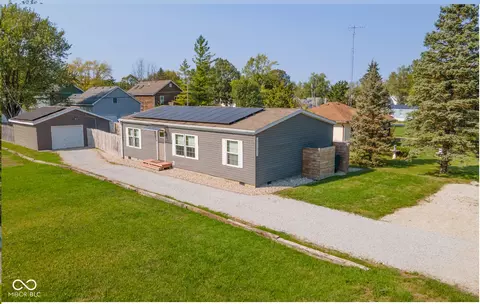 2701 N Milton St, Muncie, IN 47303