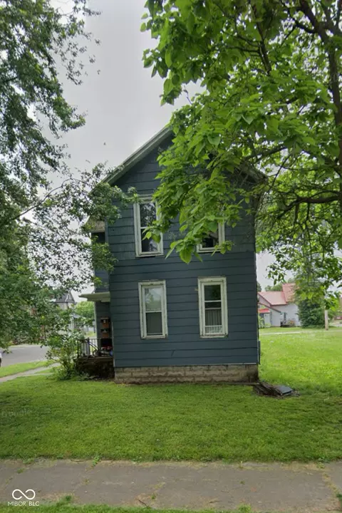 49 S 13th 12 St, Terre Haute, IN 47807