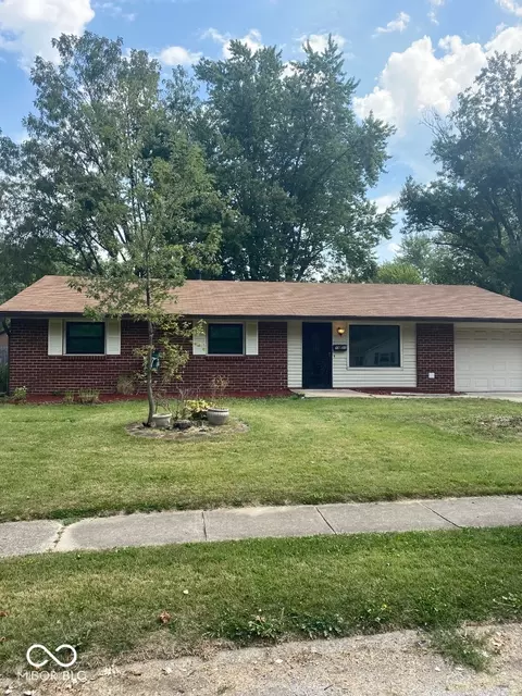 1921 Fairhaven Dr, Indianapolis, IN 46229