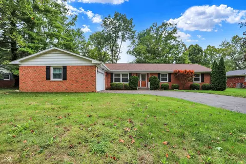 549 W Ralston Rd, Indianapolis, IN 46217