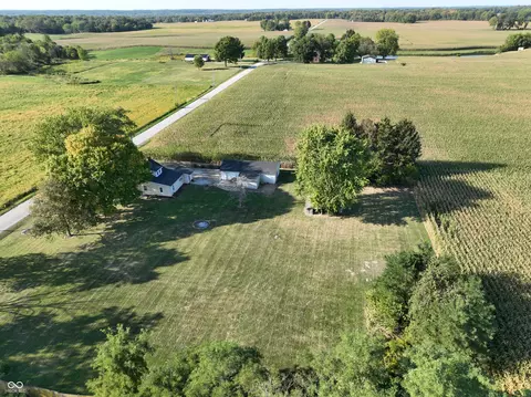 View/Area - 853 N Trojan Complex Rd, Covington, IN 47932 photo 3 of 7