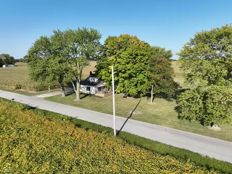 View/Area - 853 N Trojan Complex Rd, Covington, IN 47932 photo 1 of 7