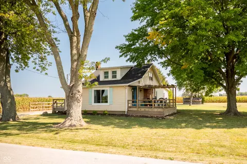 853 N Trojan Complex Rd, Covington, IN 47932