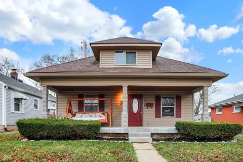 71 S 5th Ave, Beech Grove, IN 46107