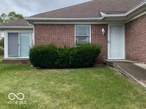 11995 Civic Cir, Mooresville, IN 46158