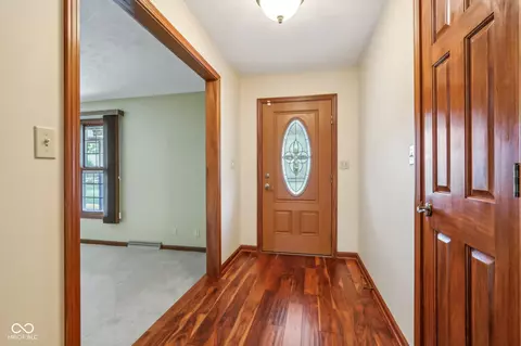 Entry Way - 1207 Reeves Rd, Plainfield, IN 46168 photo 2 of 6
