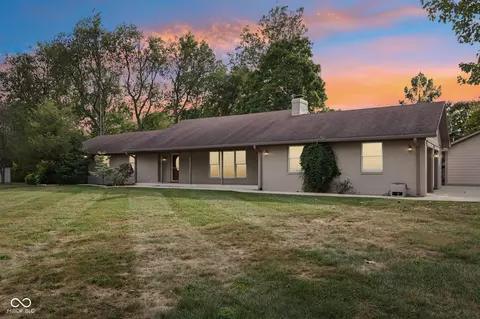 Exterior - 1207 Reeves Rd, Plainfield, IN 46168 photo 2 of 38