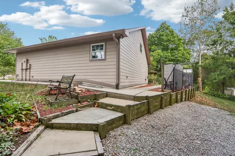 Exterior - 1207 Reeves Rd, Plainfield, IN 46168 photo 21 of 38