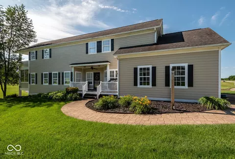 703 Crystal Ct, Bedford, IN 47421