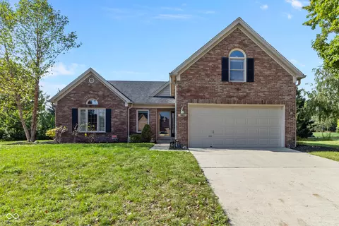 11618 Rose Ct, Carmel, IN 46033