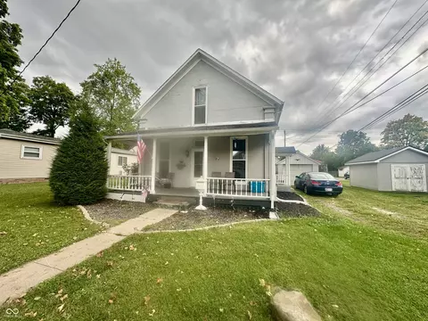 516 Johnson St, Covington, IN 47932 photo 1