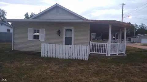 307 E Jefferson St, Saint Paul, IN 47272
