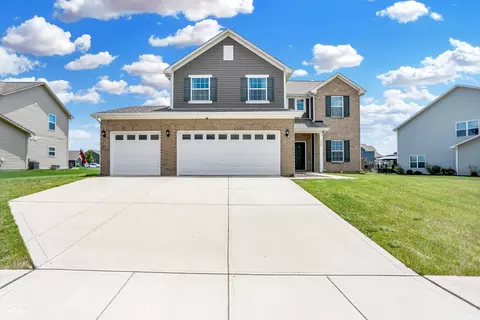 955 Cherry Tree Ln, Greenwood, IN 46143