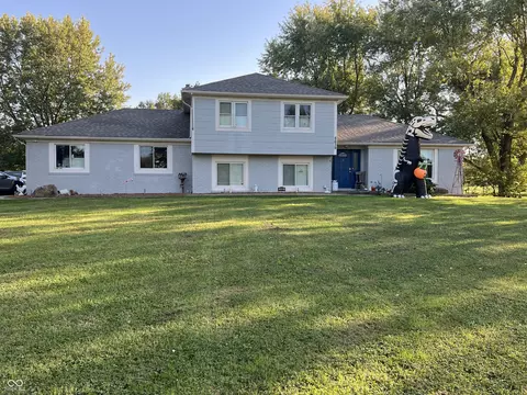 8639 E Landersdale Rd, Camby, IN 46113