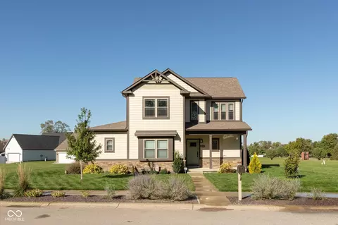 272 Point Pleasant Ct, Mooresville, IN 46158