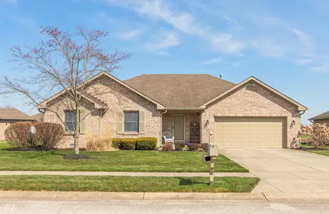 1859 Pine Cone Dr, Brownsburg, IN 46112