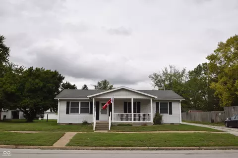 320 E Main St, Ladoga, IN 47954