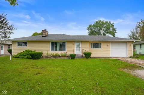 430 W Western Rd, New Castle, IN 47362