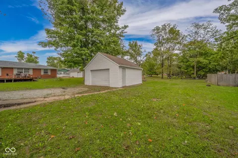 6734 S State Road 67, Pendleton, IN 46064 photo 6