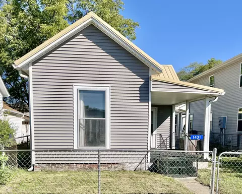 1431 Union St, Columbus, IN 47201