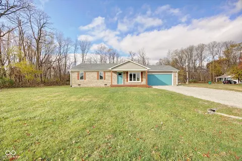 107 Victory Hls, Coatesville, IN 46121
