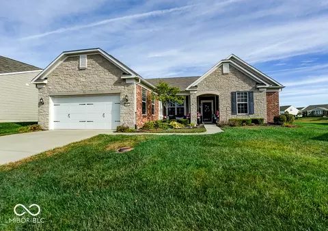 16422 Benziger Ct, Fishers, IN 46037