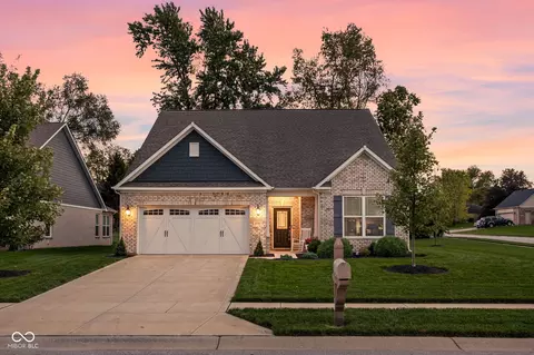 4785 Brickert Ct, Greenwood, IN 46142