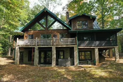 7275 Hamilton Creek Rd, Nashville, IN 47448