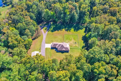 6335 W Lowell Rd, Columbus, IN 47201